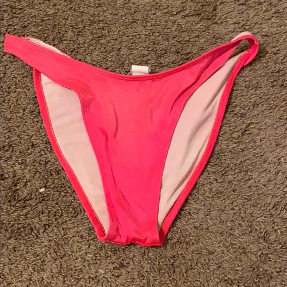 Medium bikini bottoms